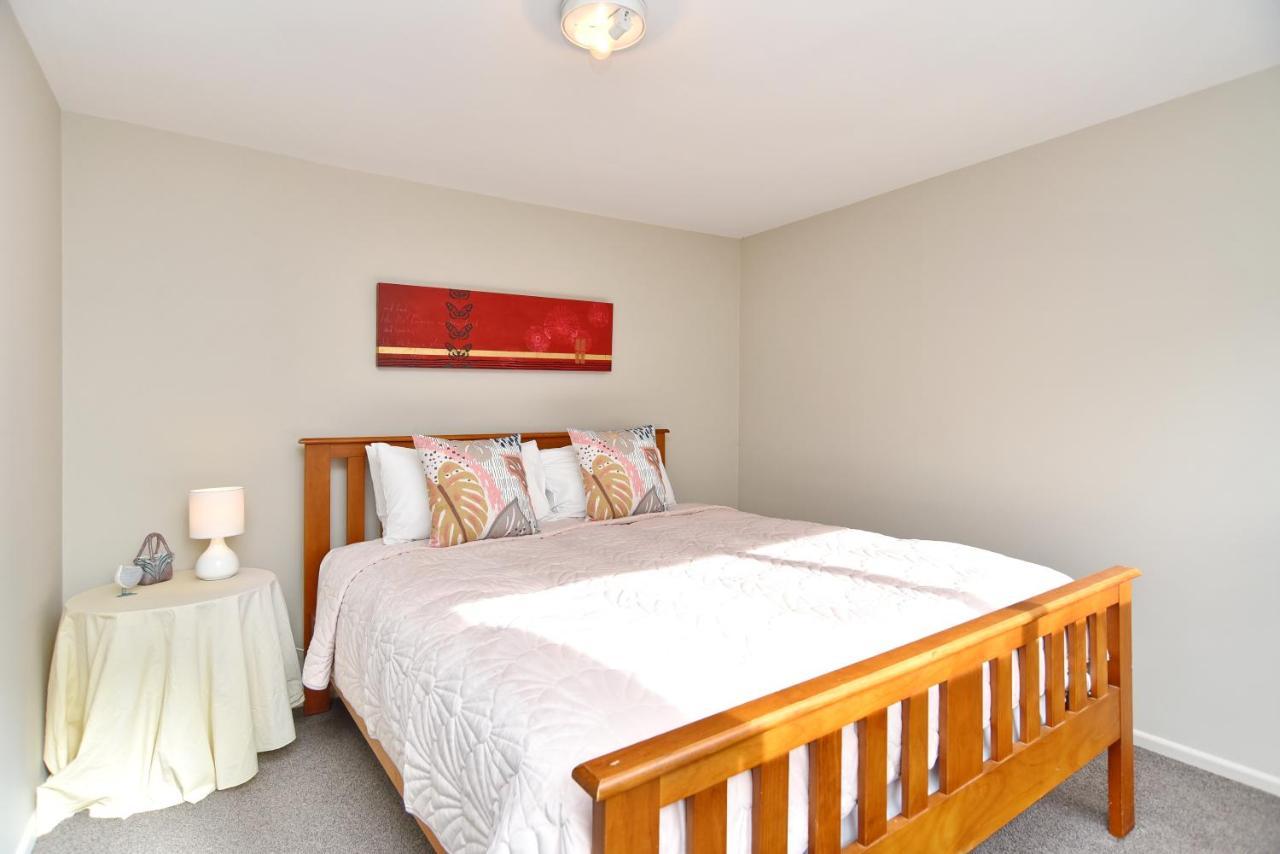 Merivale Lane - Christchurch Holiday Homes ภายนอก รูปภาพ