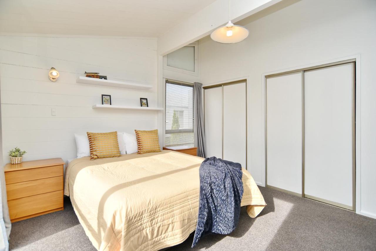 Merivale Lane - Christchurch Holiday Homes ภายนอก รูปภาพ