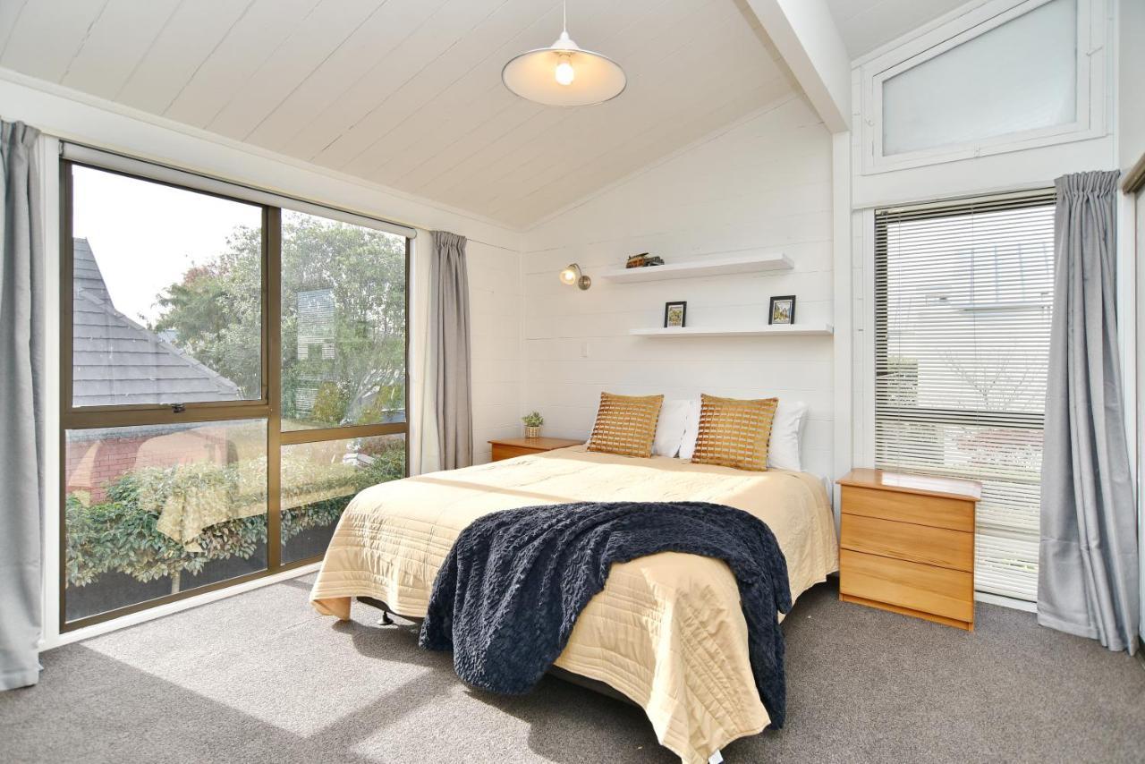 Merivale Lane - Christchurch Holiday Homes ภายนอก รูปภาพ