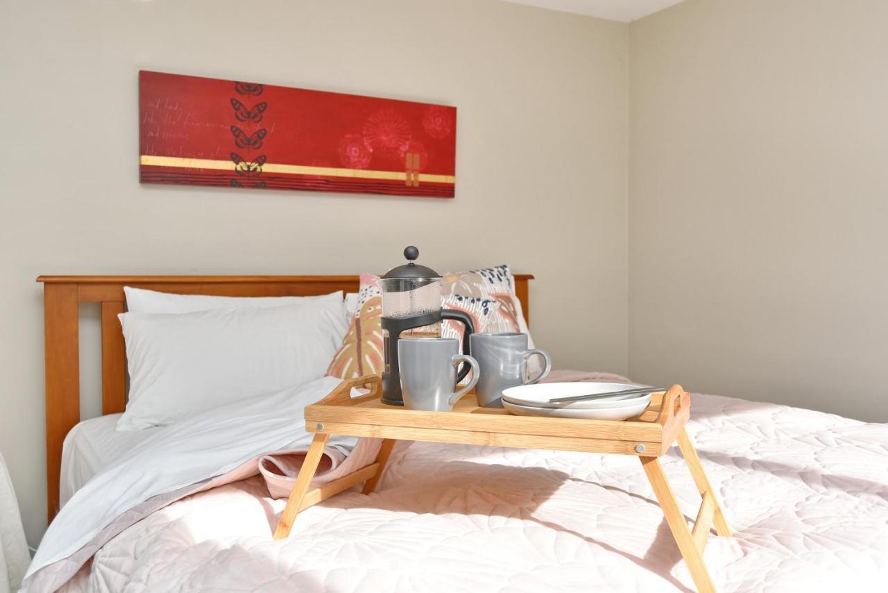 Merivale Lane - Christchurch Holiday Homes ภายนอก รูปภาพ