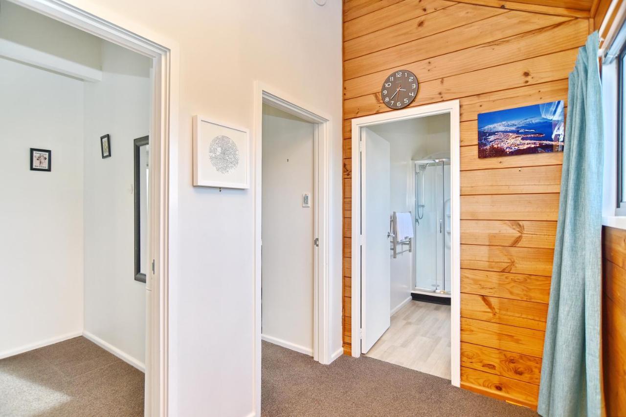 Merivale Lane - Christchurch Holiday Homes ภายนอก รูปภาพ