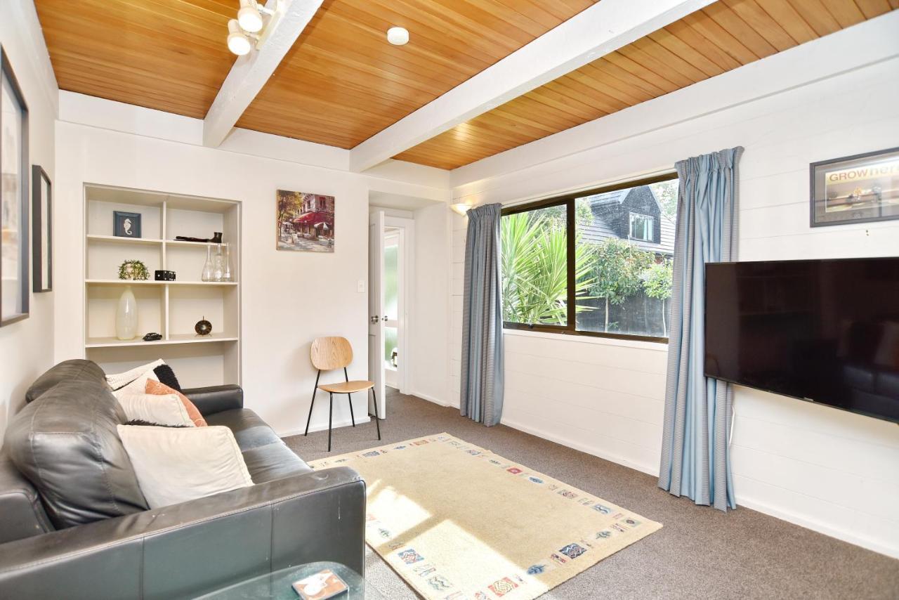 Merivale Lane - Christchurch Holiday Homes ภายนอก รูปภาพ